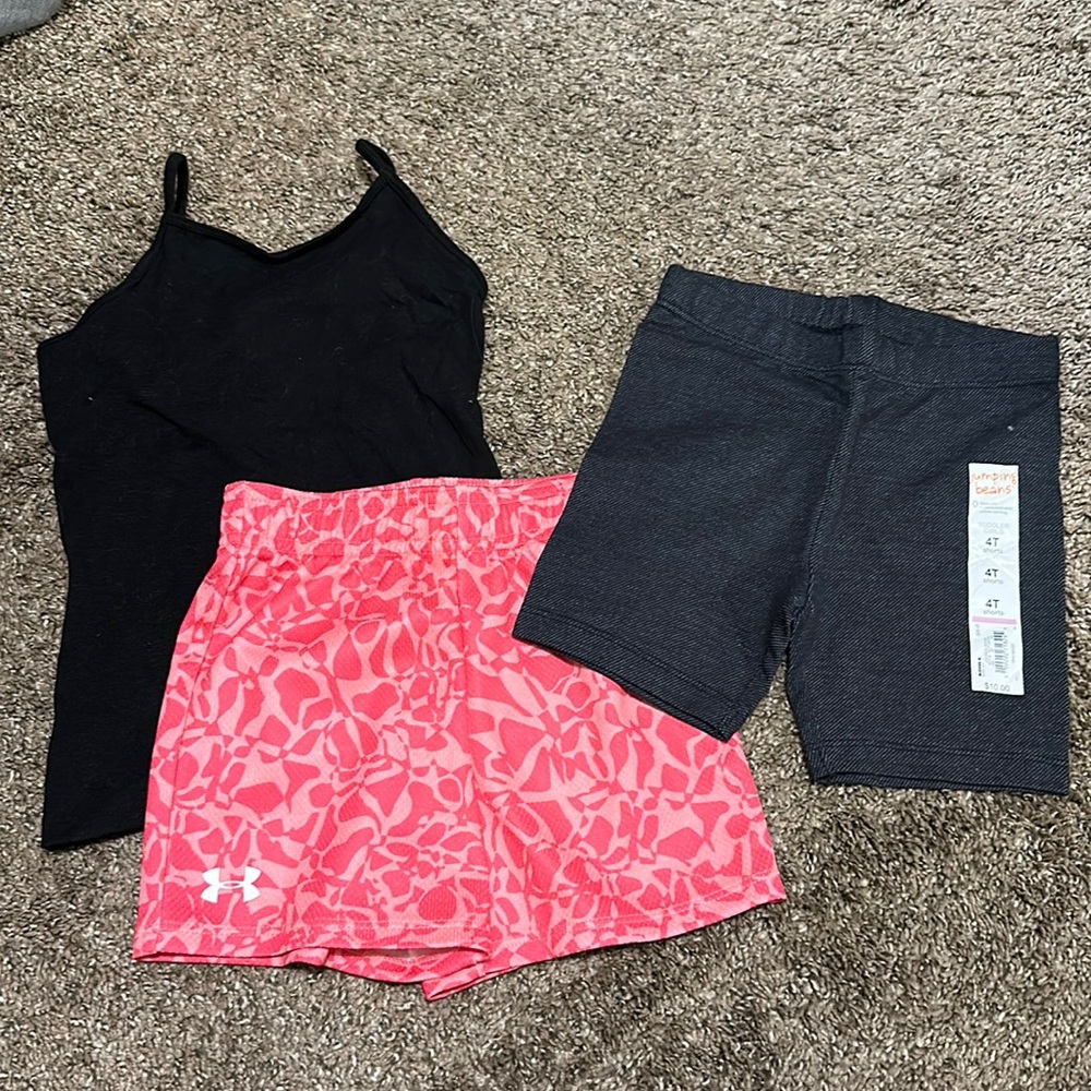 Size 4 Summer Bundle. Tank top & Shorts